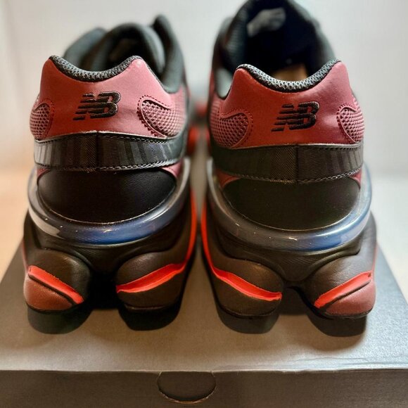 New Balance 9060 Men\'s Sz 12 Athletic Shoes Black Red Sneakers | **New** main image 7